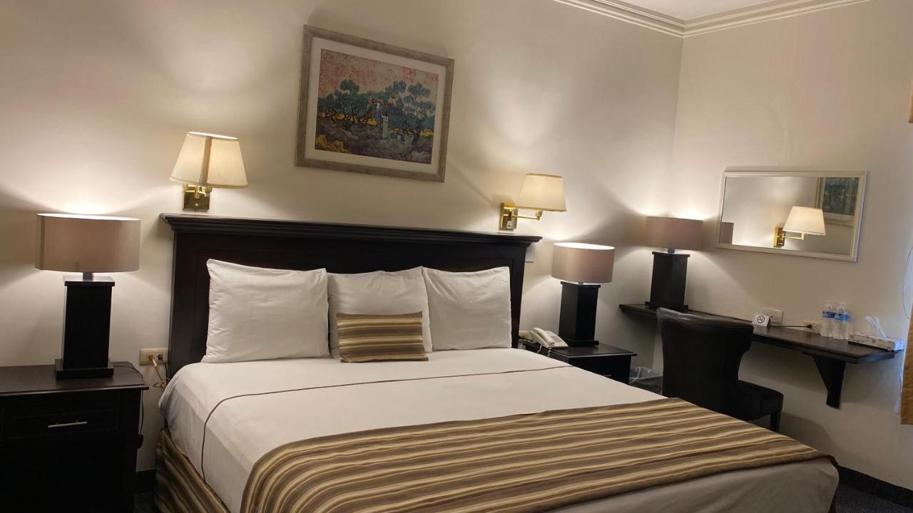 Hotel Zafra 토레온 외부 사진